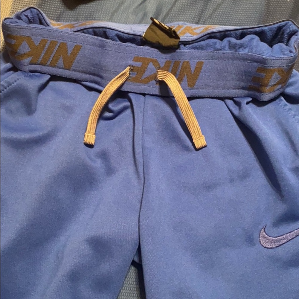 Nike joggers